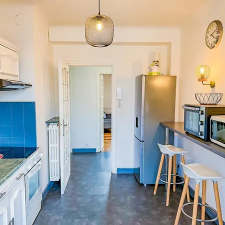 Appartement Splendide T4 Avec Balcon