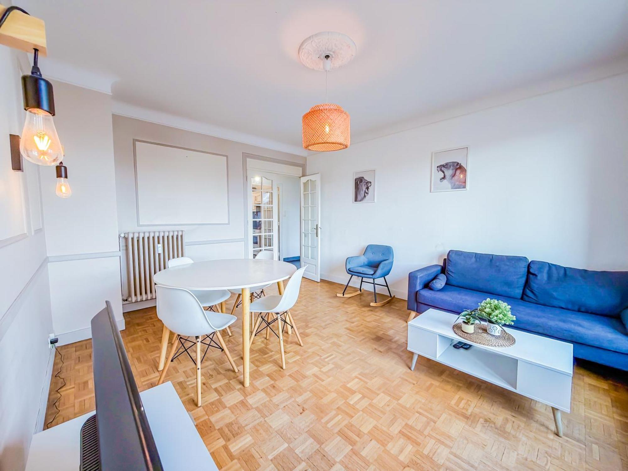 Splendide T4 Avec Balcon Apartment *